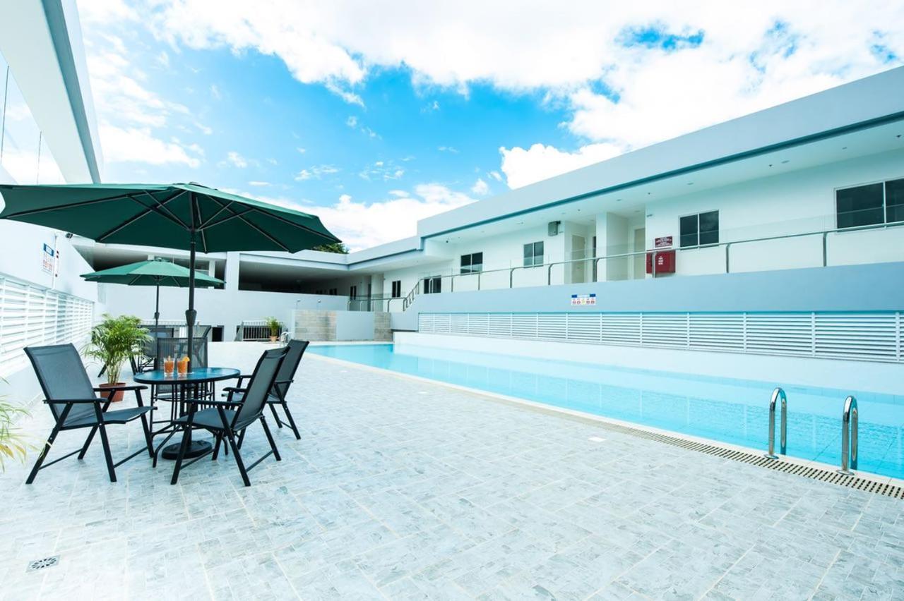 Aman Hills Hotel Kampong Timbunan Екстер'єр фото